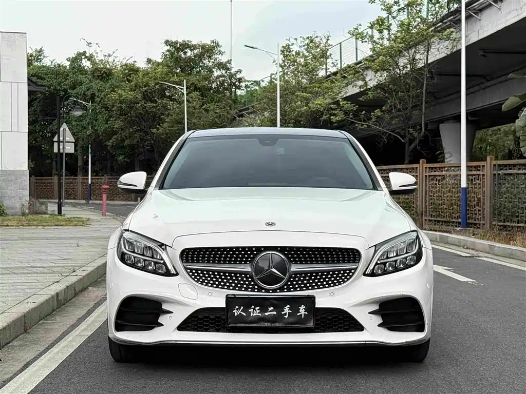 Mercedes-Benz C-Class 2021