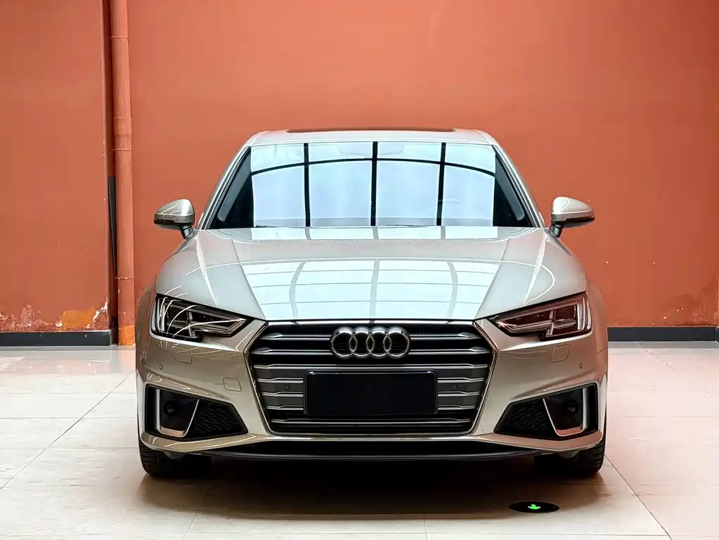 Audi A4L — миниатюра 2