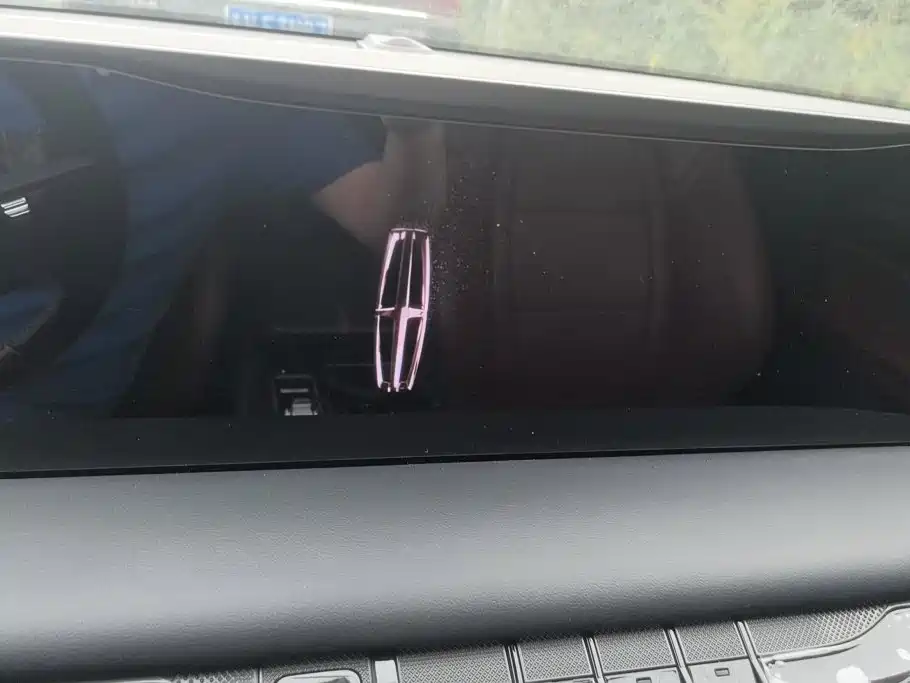 Lincoln Z — миниатюра 13