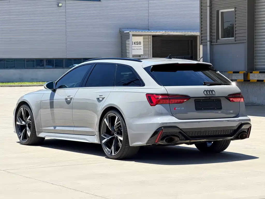 Audi RS 6 2022 RS 6 4.0T Avant