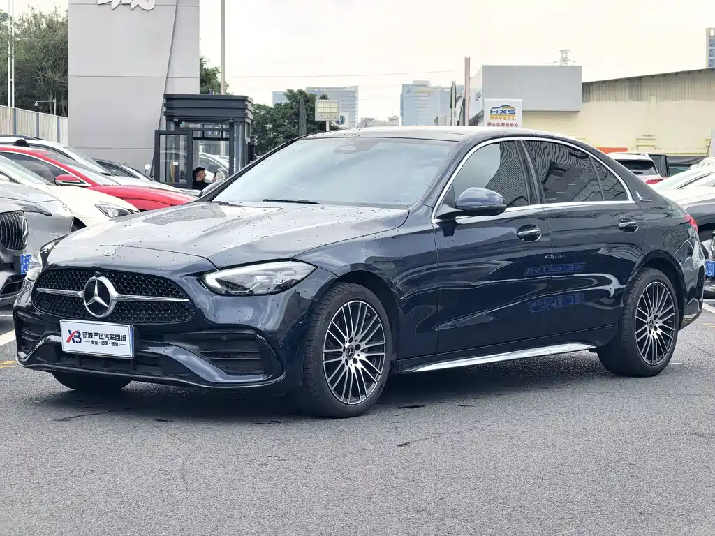 Mercedes-Benz C-Class 2025