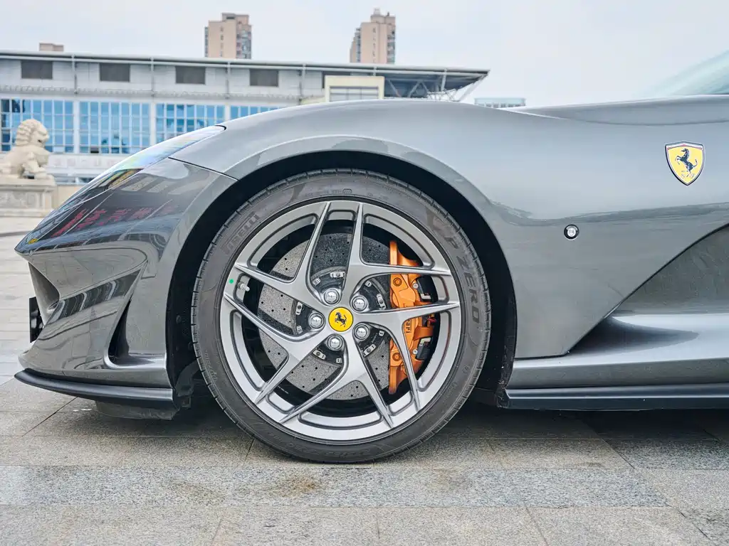 Ferrari 812 2017 6.5L Superfast