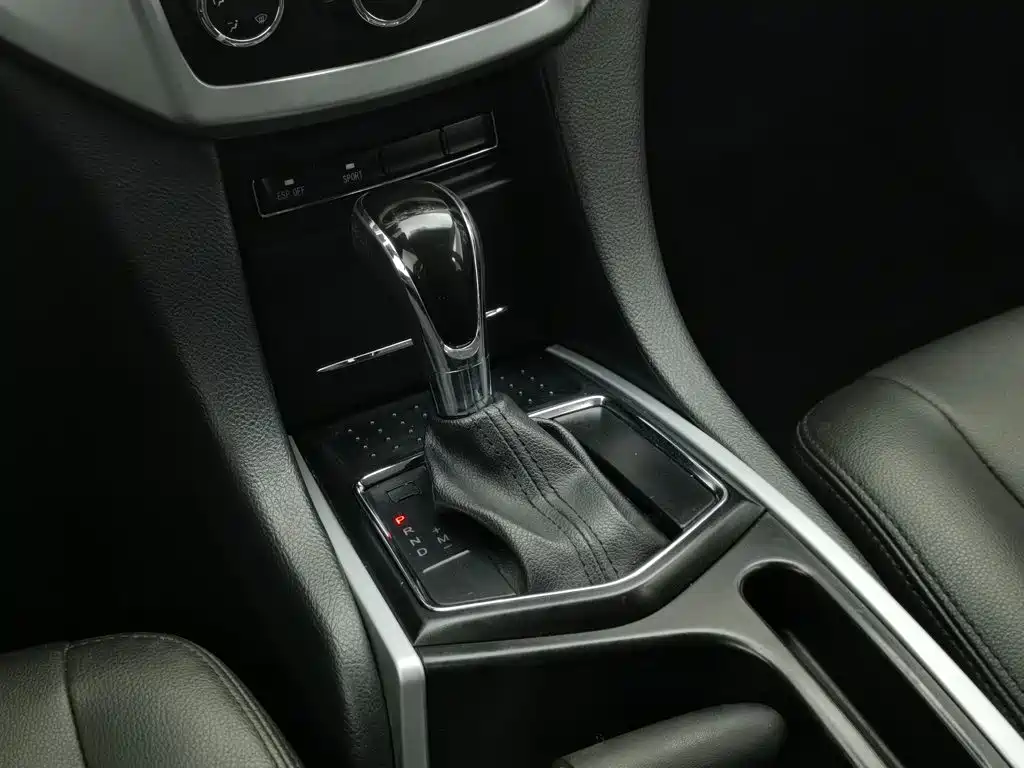 JMC Yusheng S350 — миниатюра 15