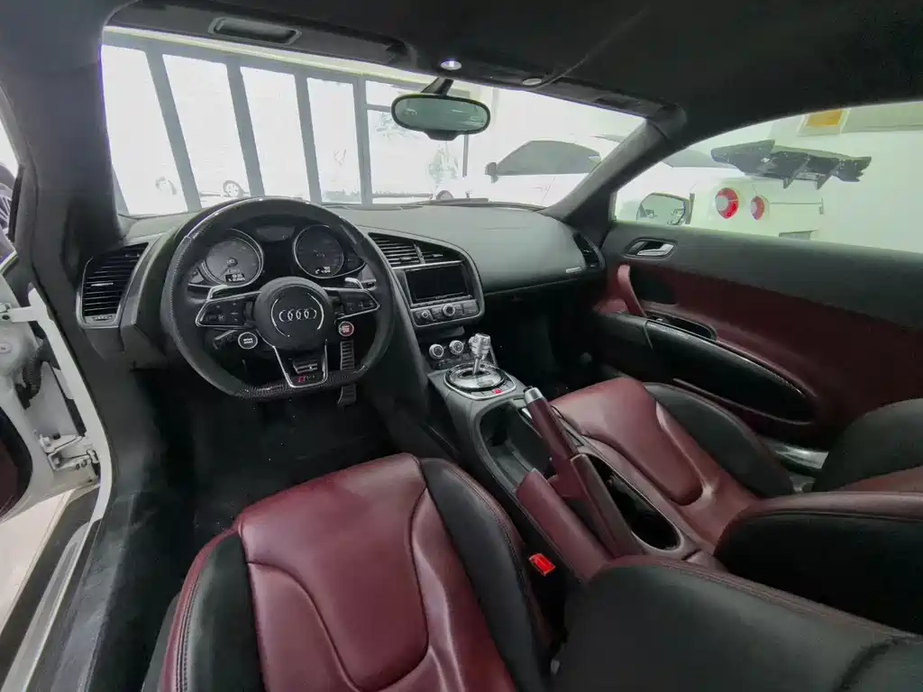 Audi R8 2014 4.2 FSI quattro