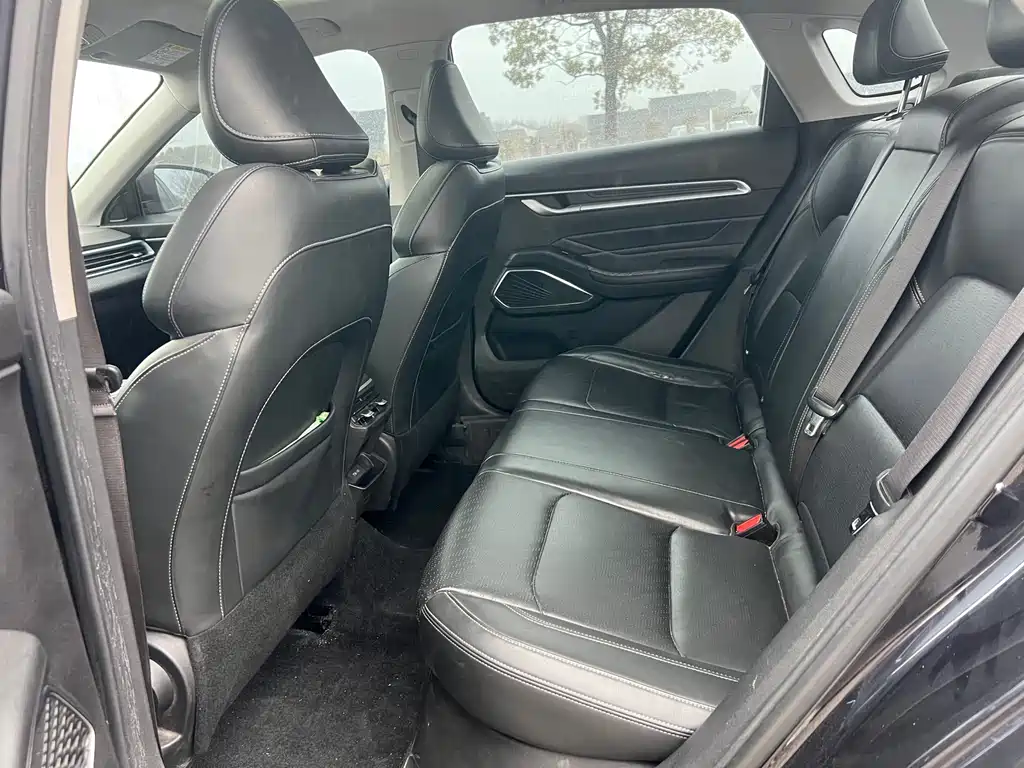 Geely Emgrand 2022 4 1.5L CVT Elite