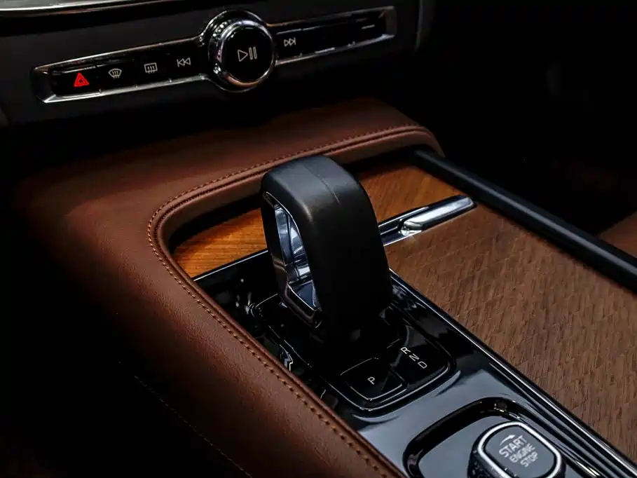 Volvo S90 — миниатюра 29