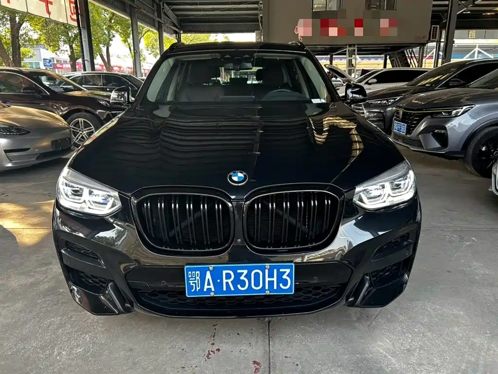 BMW  X3
