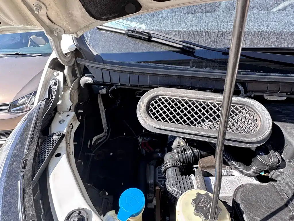 SAIC MAXUS XINTU V90