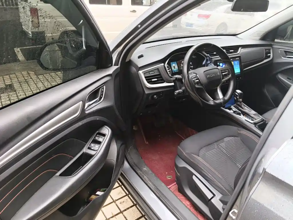 Roewe RX3 — миниатюра 16