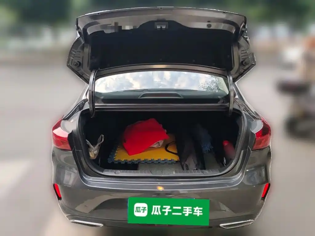 Changan Eado 2022 PLUS 1.6L GDI MT Luxury