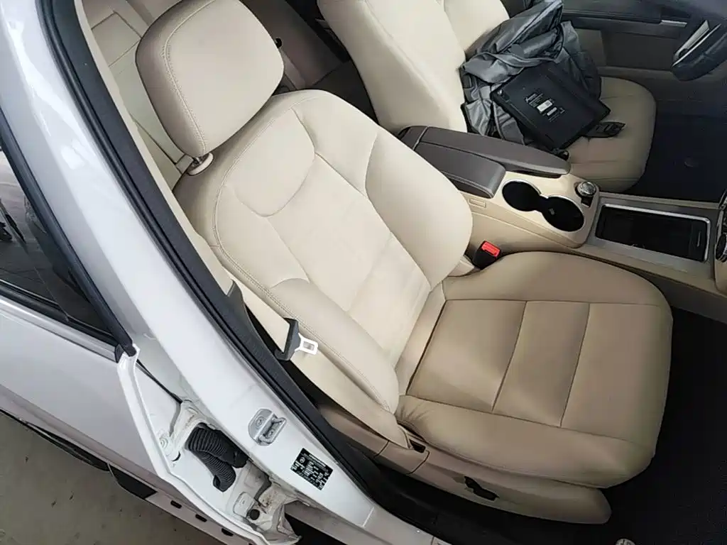 Mercedes-Benz GLK-Class — миниатюра 25