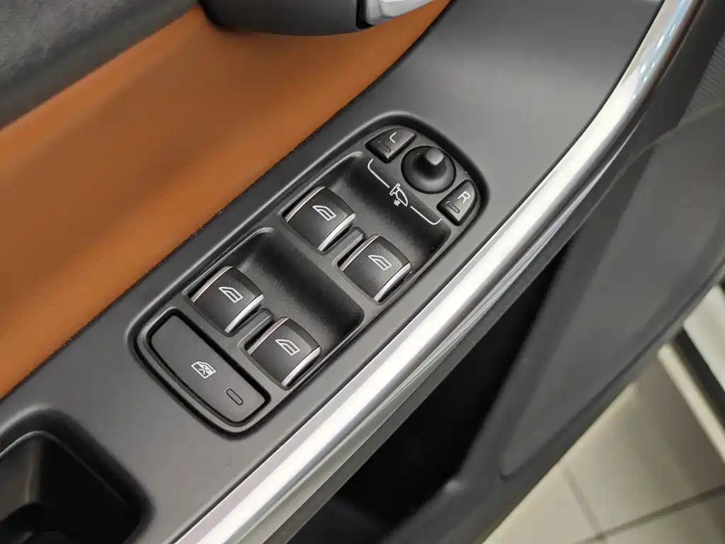 Volvo S60 2018 S60L T3