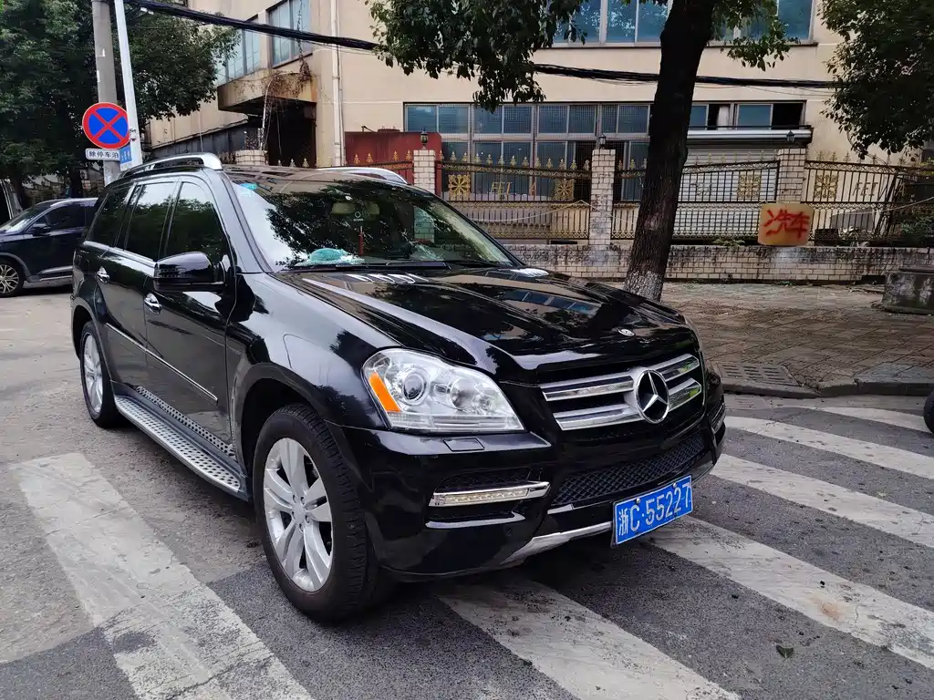 Mercedes-Benz GL-Class — миниатюра 3