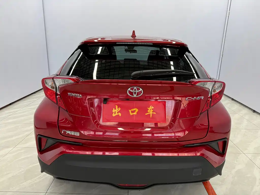 TOYOTA C HR
