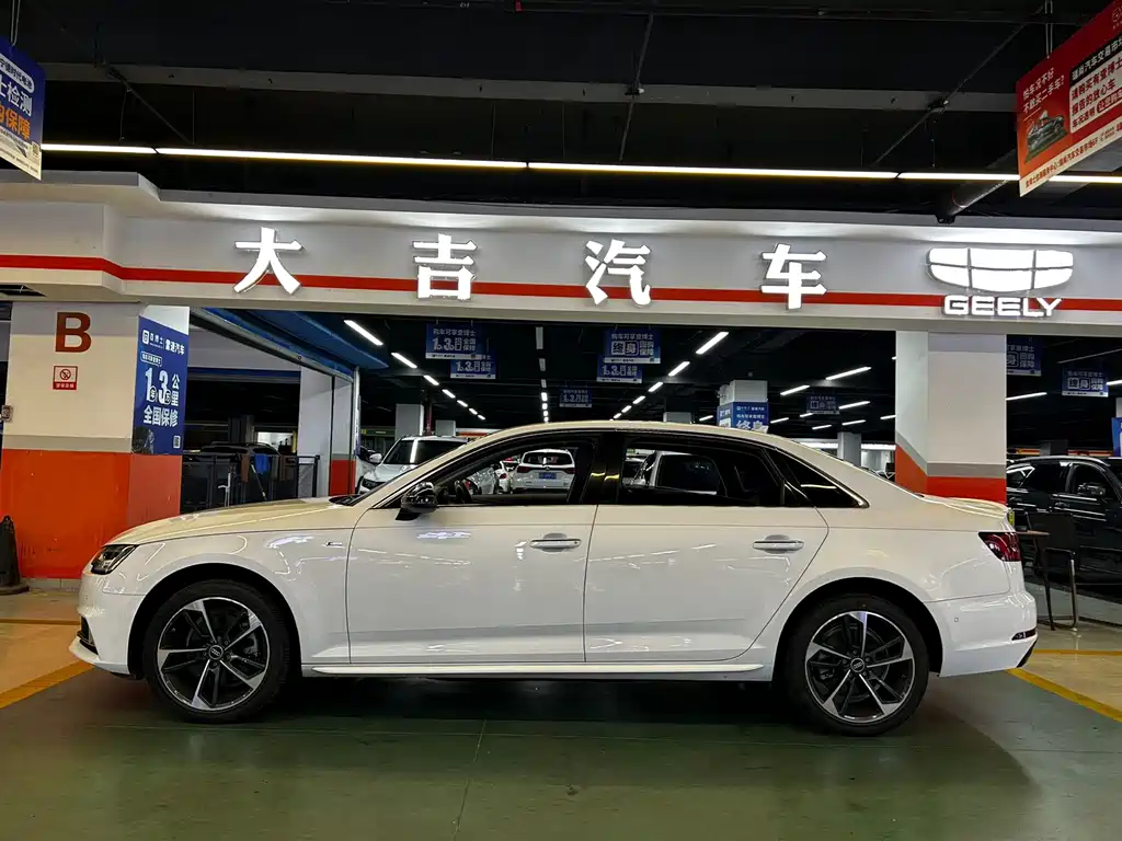 Audi A4L — миниатюра 4