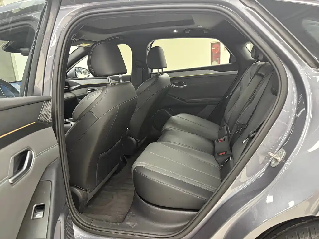 BYD Qin L — миниатюра 13