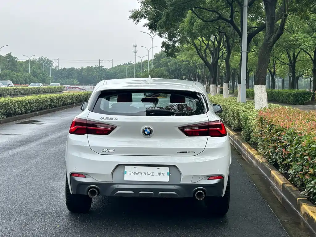 BMW X2 2021 sDrive20i M