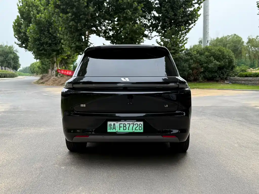 Li Auto L8 2024 Ultra