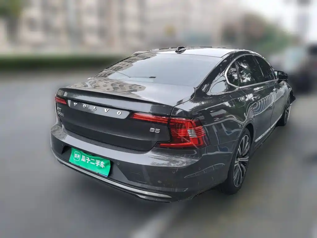 Volvo S90 — миниатюра 5