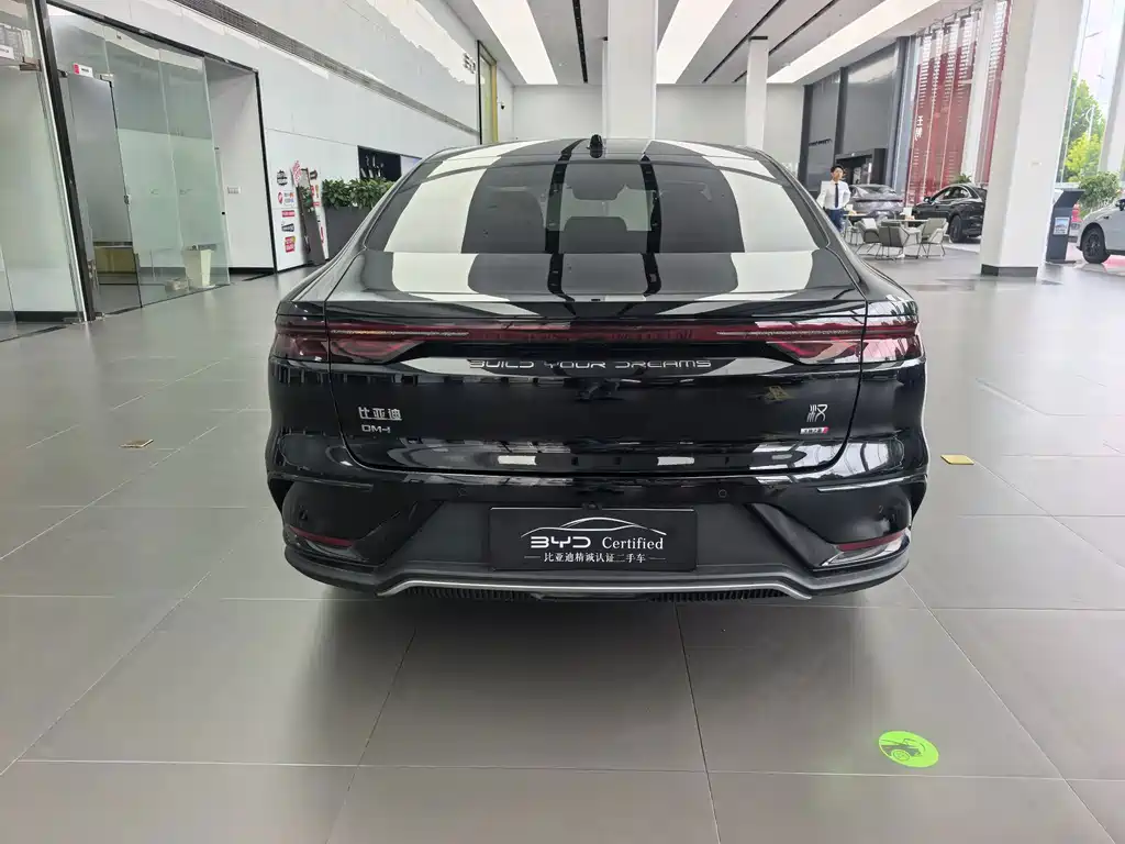 BYD Han — миниатюра 6