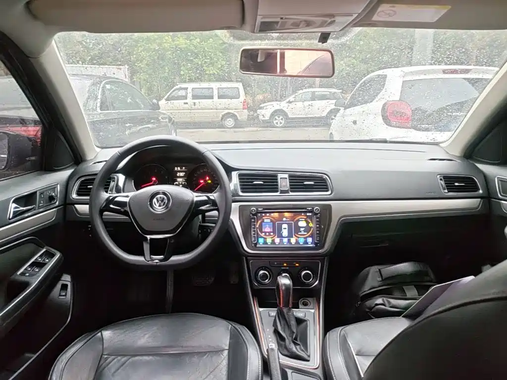 Volkswagen Lavida — миниатюра 10