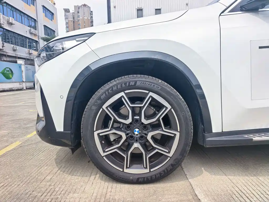 BMW X1 — миниатюра 3