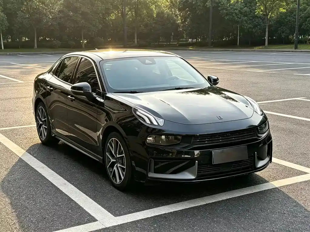 Lynk & Co 03 — миниатюра 3
