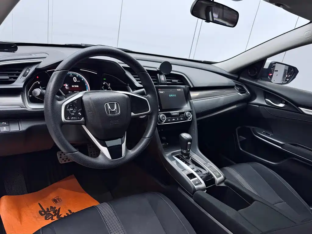 Honda Civic 2019 220TURBO CVT VI