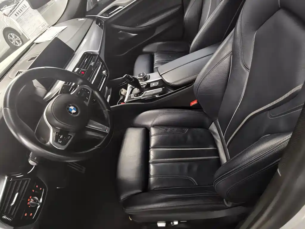 BMW 5 Series (Import) — миниатюра 4