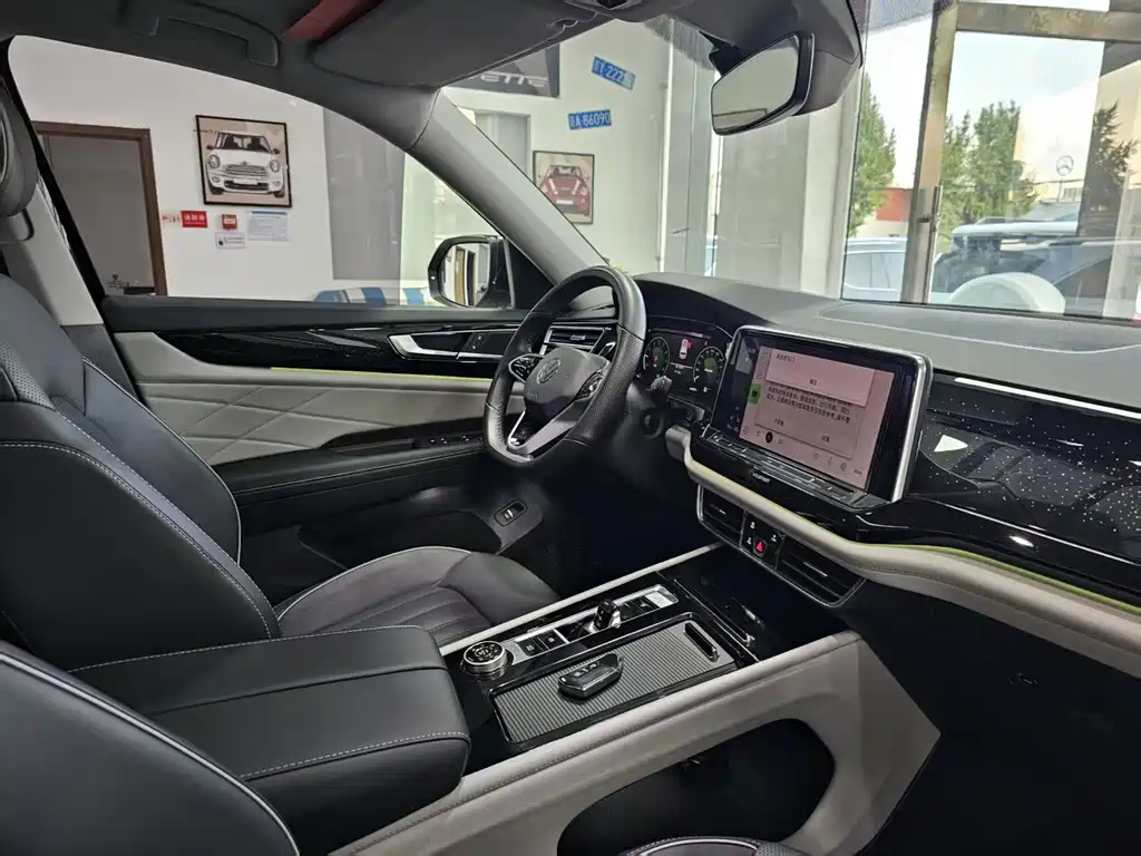 Volkswagen Teramont — миниатюра 14