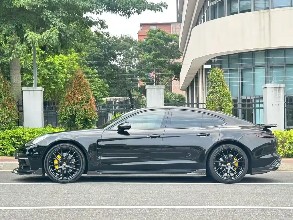 Porsche Panamera — миниатюра 4