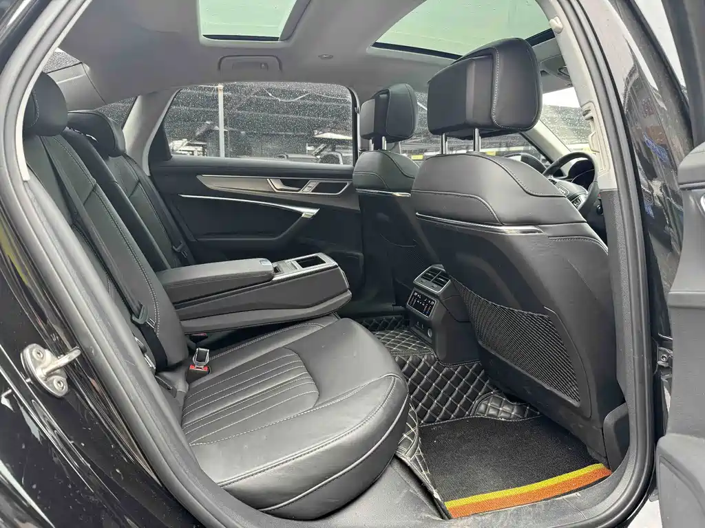 Audi A6L — миниатюра 9