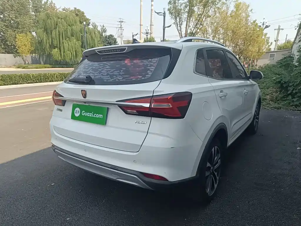 Roewe RX3 — миниатюра 7