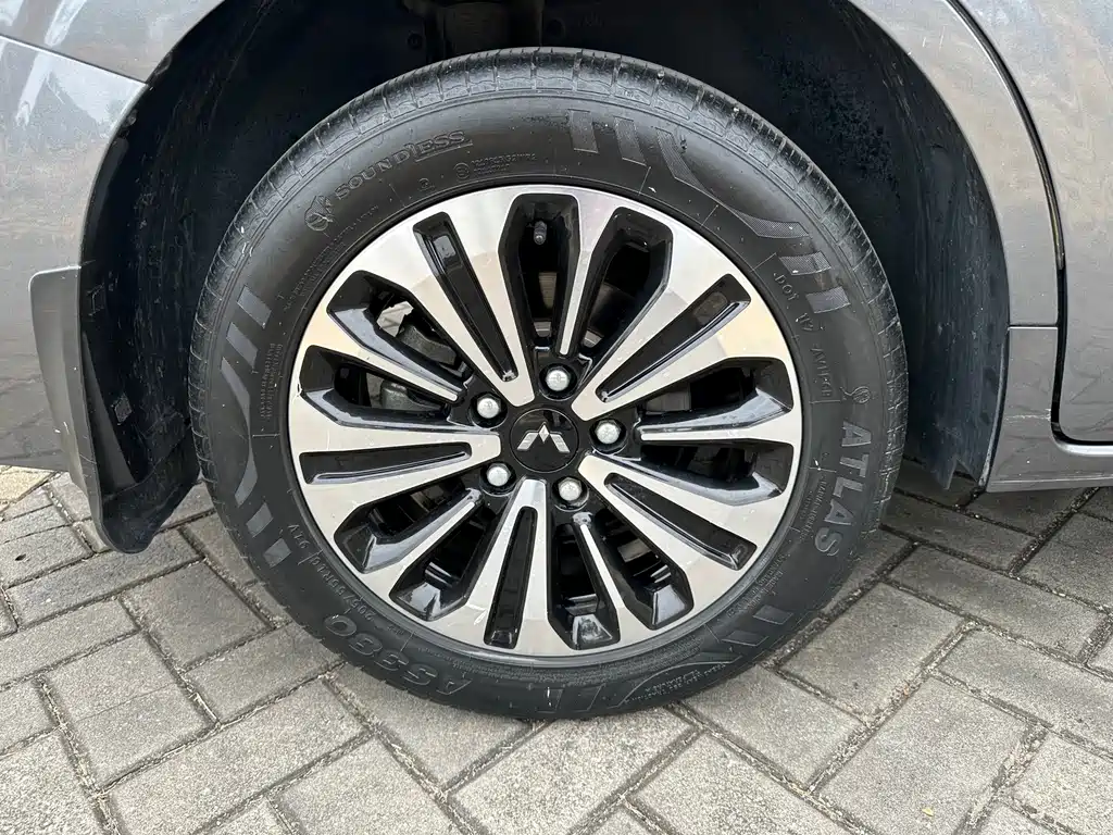 WULING WULING JIACHEN