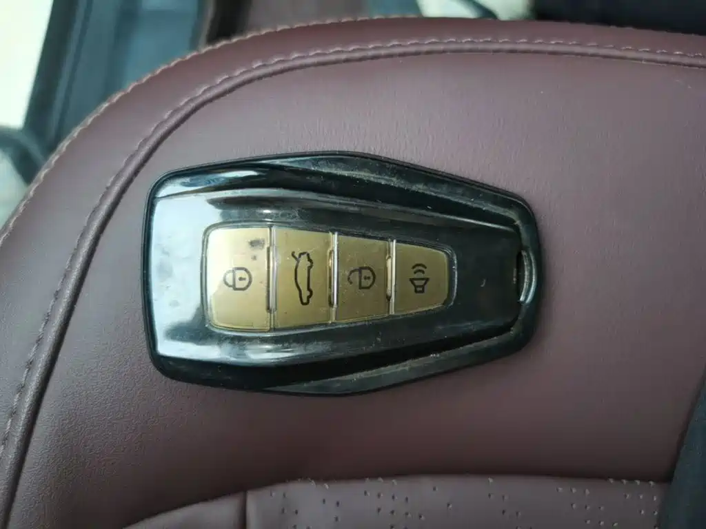 Geely Haoyue — миниатюра 9
