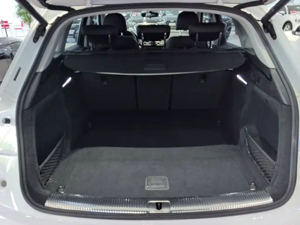 Audi Q5L — миниатюра 19