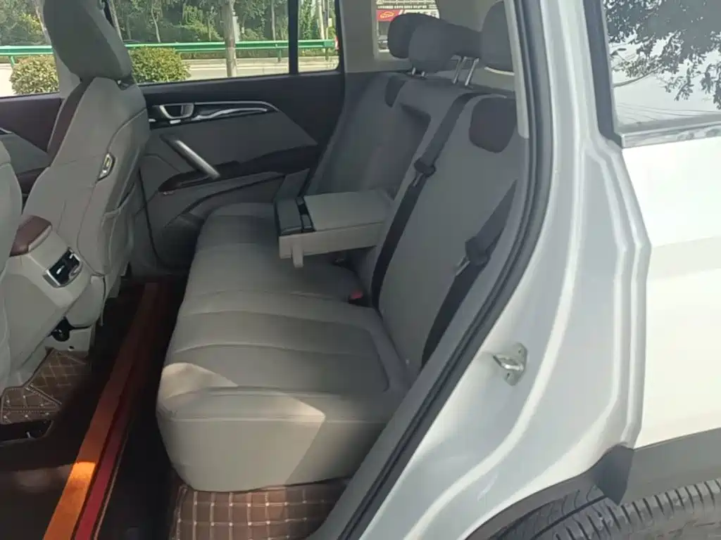 Baojun RS-5 — миниатюра 17