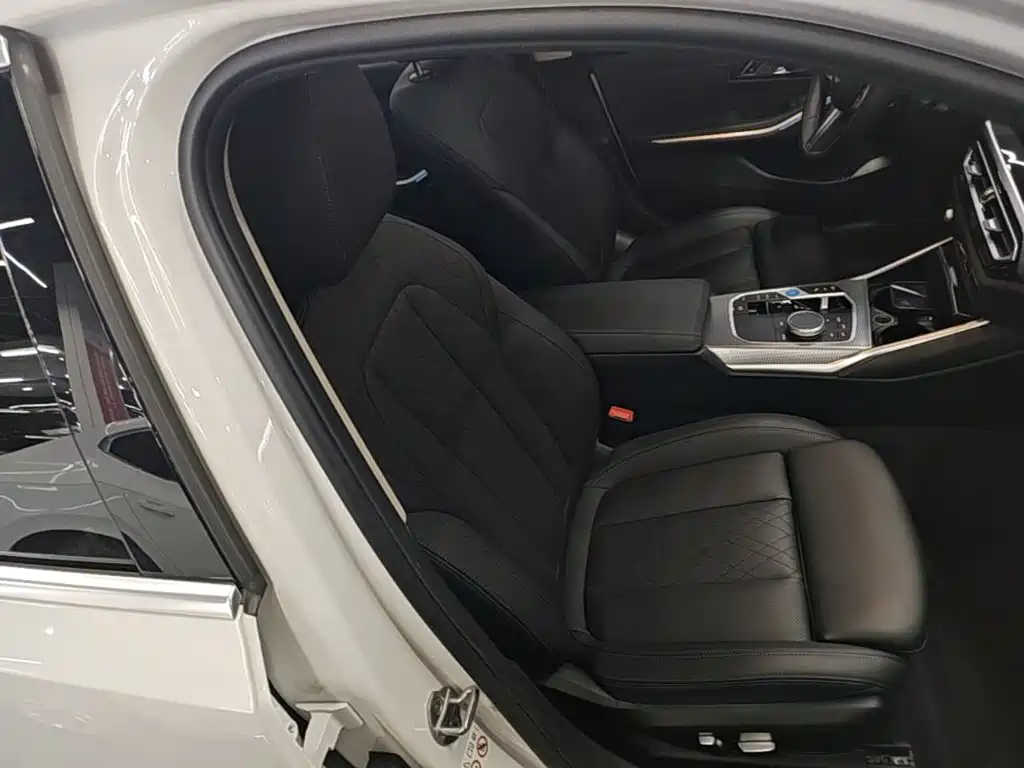 BMW i3 — миниатюра 25