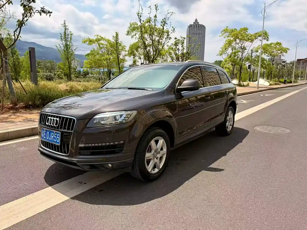 Audi Q7 2013