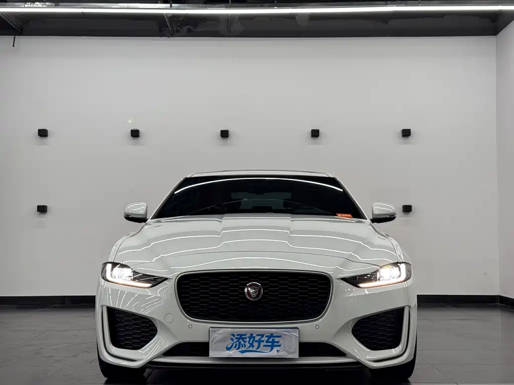 Jaguar XEL — миниатюра 2