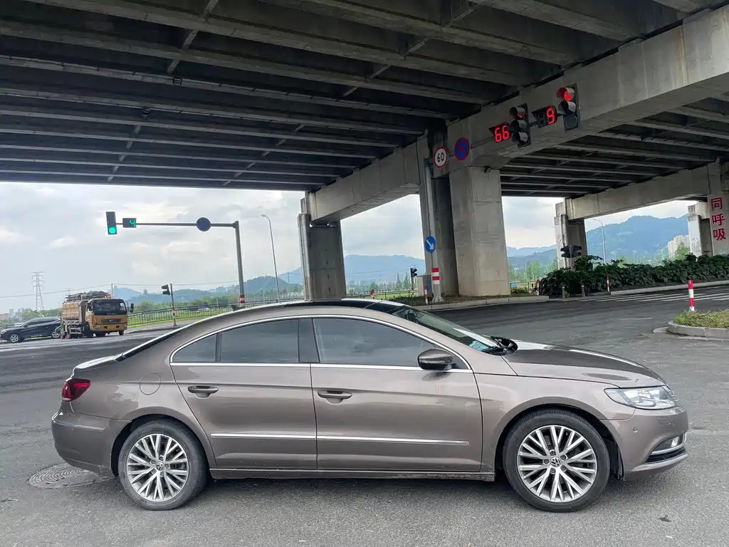 Volkswagen CC — миниатюра 4