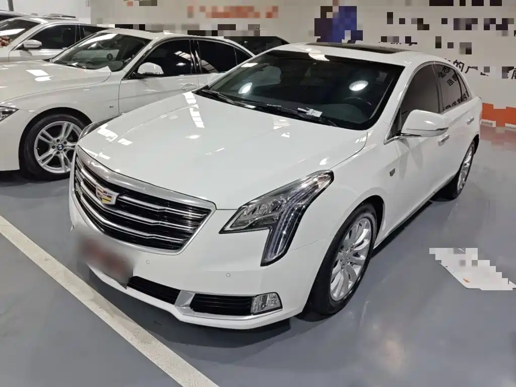 Cadillac XTS — миниатюра 2
