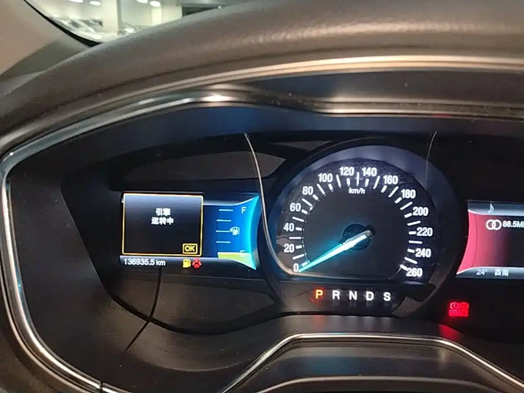 Ford Mondeo — миниатюра 12