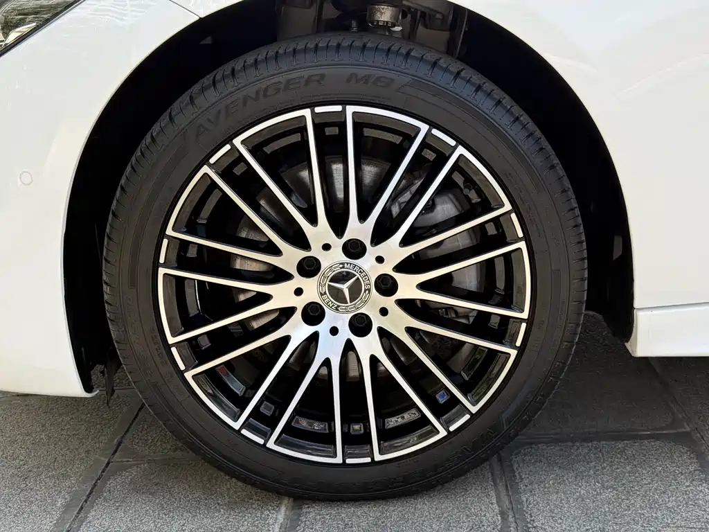 Mercedes-Benz C-Class — миниатюра 23