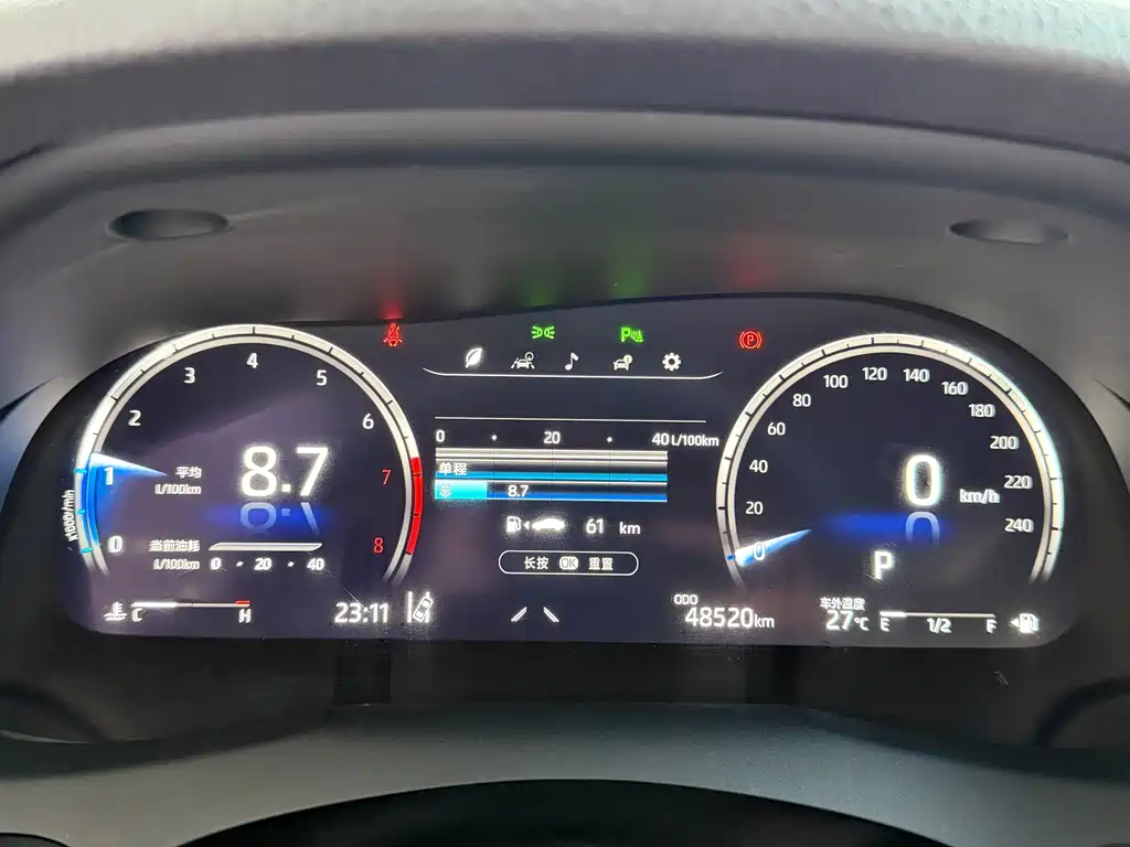 Toyota Camry — миниатюра 10