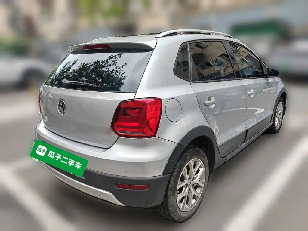 Volkswagen Polo — миниатюра 5