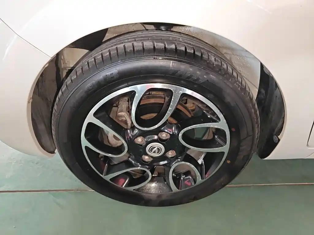 Changan BenBen — миниатюра 23