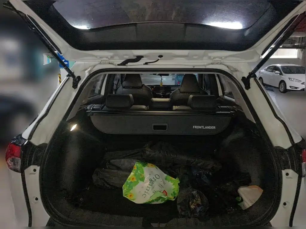 Toyota Frontlander — миниатюра 15