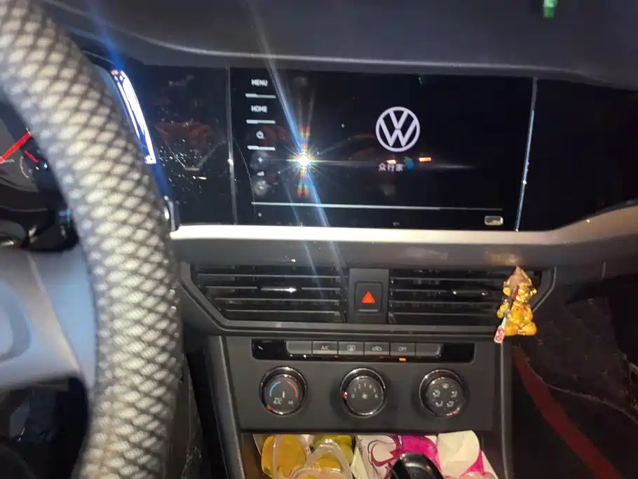 Volkswagen Bora — миниатюра 13