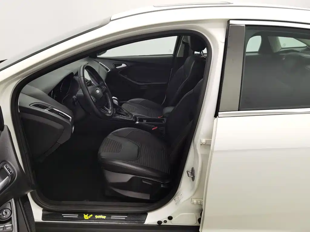 Ford Focus — миниатюра 10